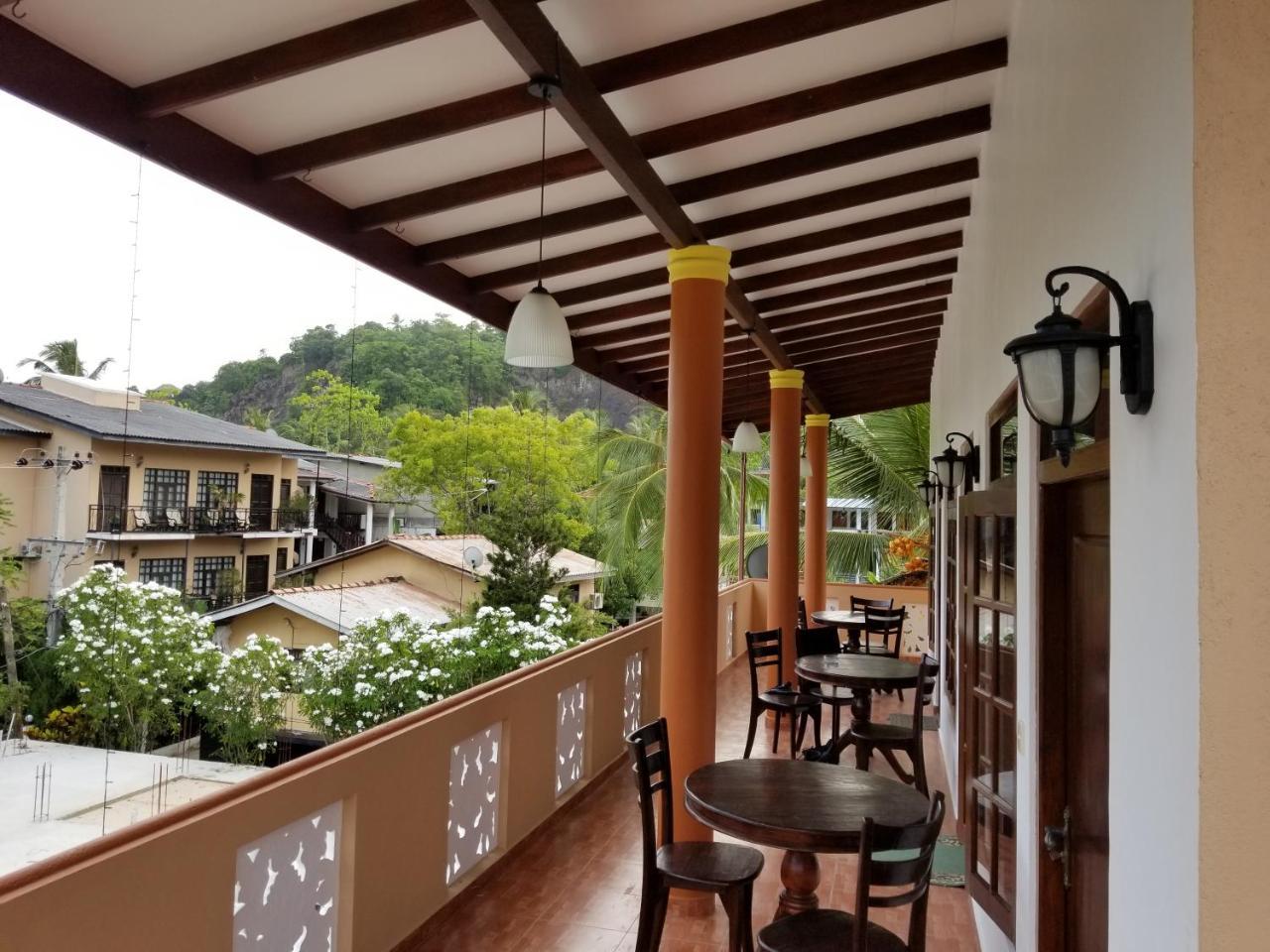 Kumara Guest House Unawatuna Exterior foto